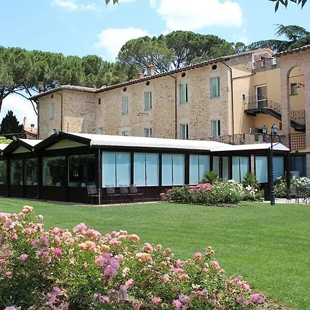 Parco Dei Cavalieri Assisi 3*