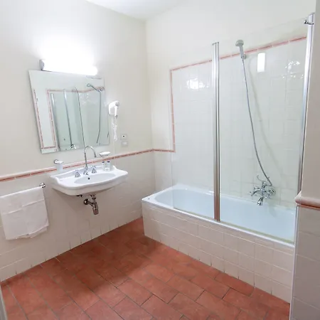 Relais Parco Dei Cavalieri Assisi 3* Petrignano