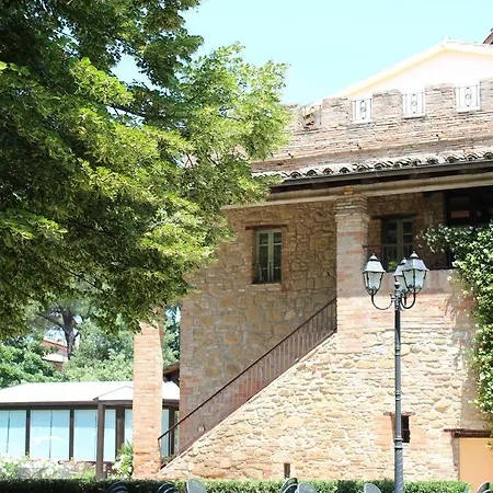 Relais Parco Dei Cavalieri Assisi 3*