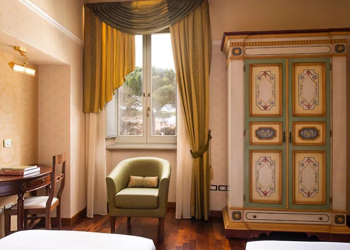 Hotel Relais Parco Dei Cavalieri Assisi 3*